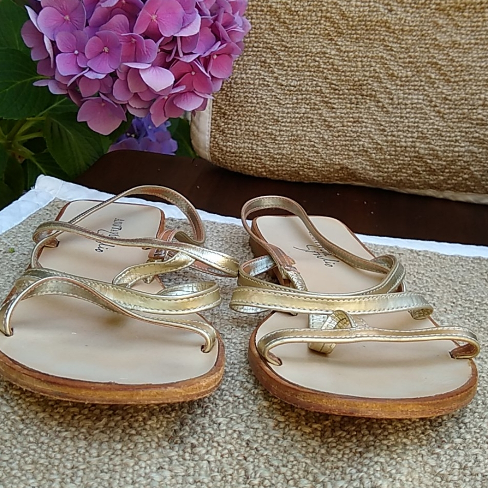 Ann Taylor Gold Vintage Narrow Strap Flat Leather Sandals 6.5 - Picture 3 of 8